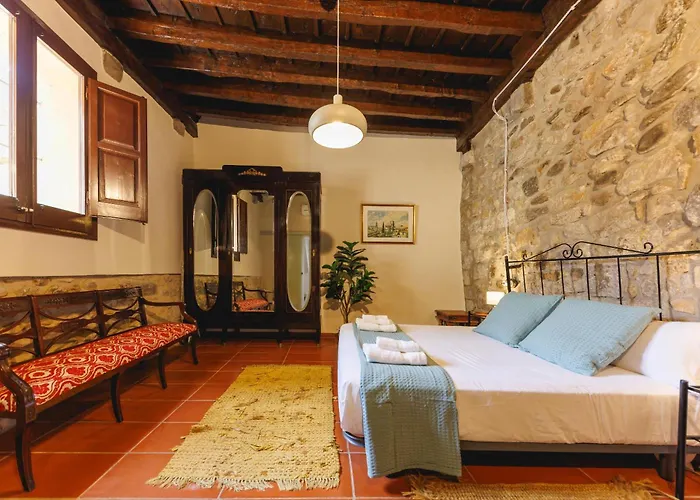 Bravissimo 1593, Medieval Charm Girona