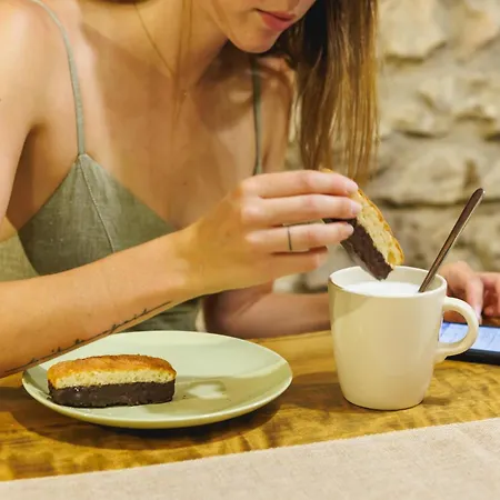 Bravissimo Girona 1593, Pedestrian Area With Medieval Charm *