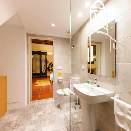 Bravissimo Girona 1593, Pedestrian Area With Medieval Charm Girona